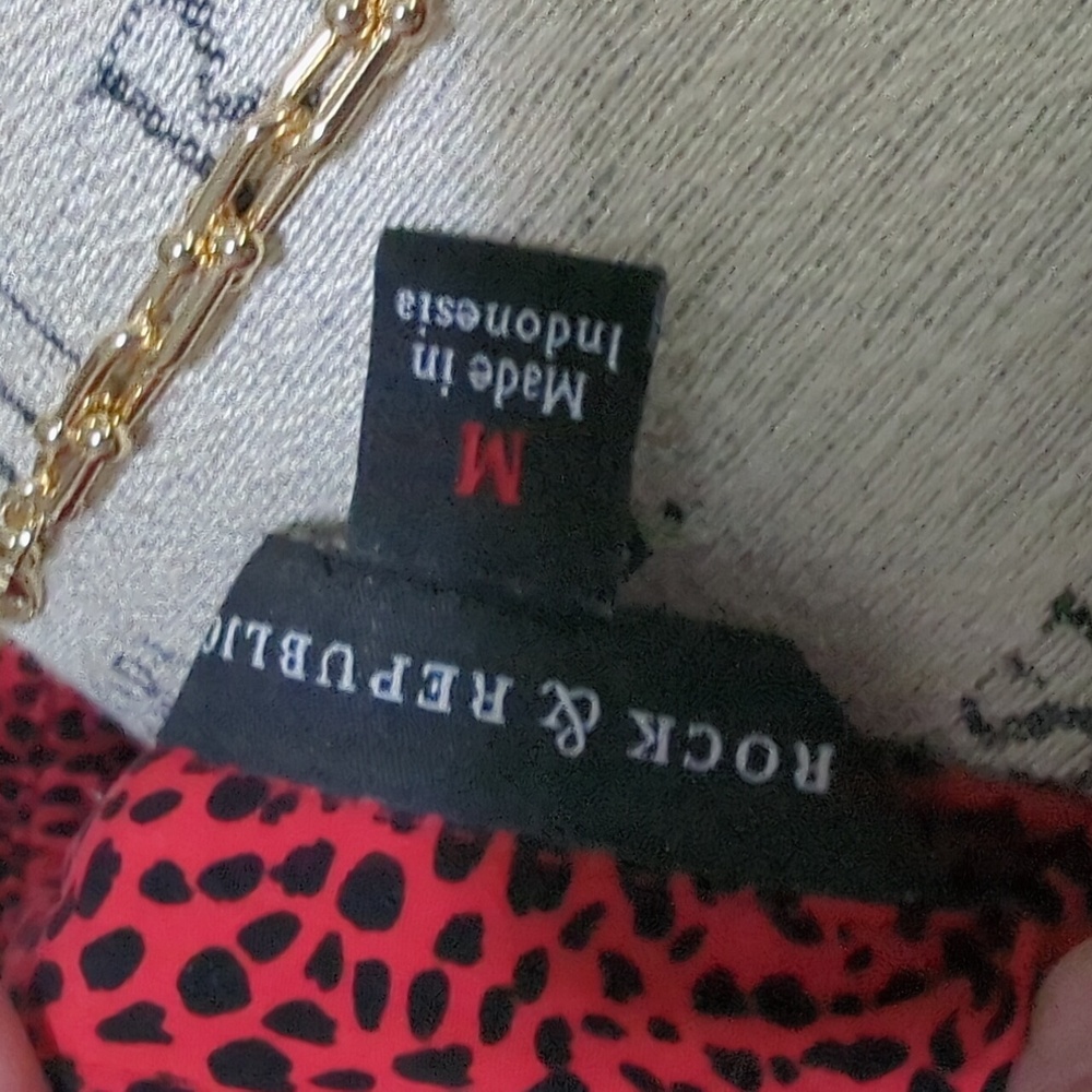 Red Button-Up Dress - Picture 5 of 5